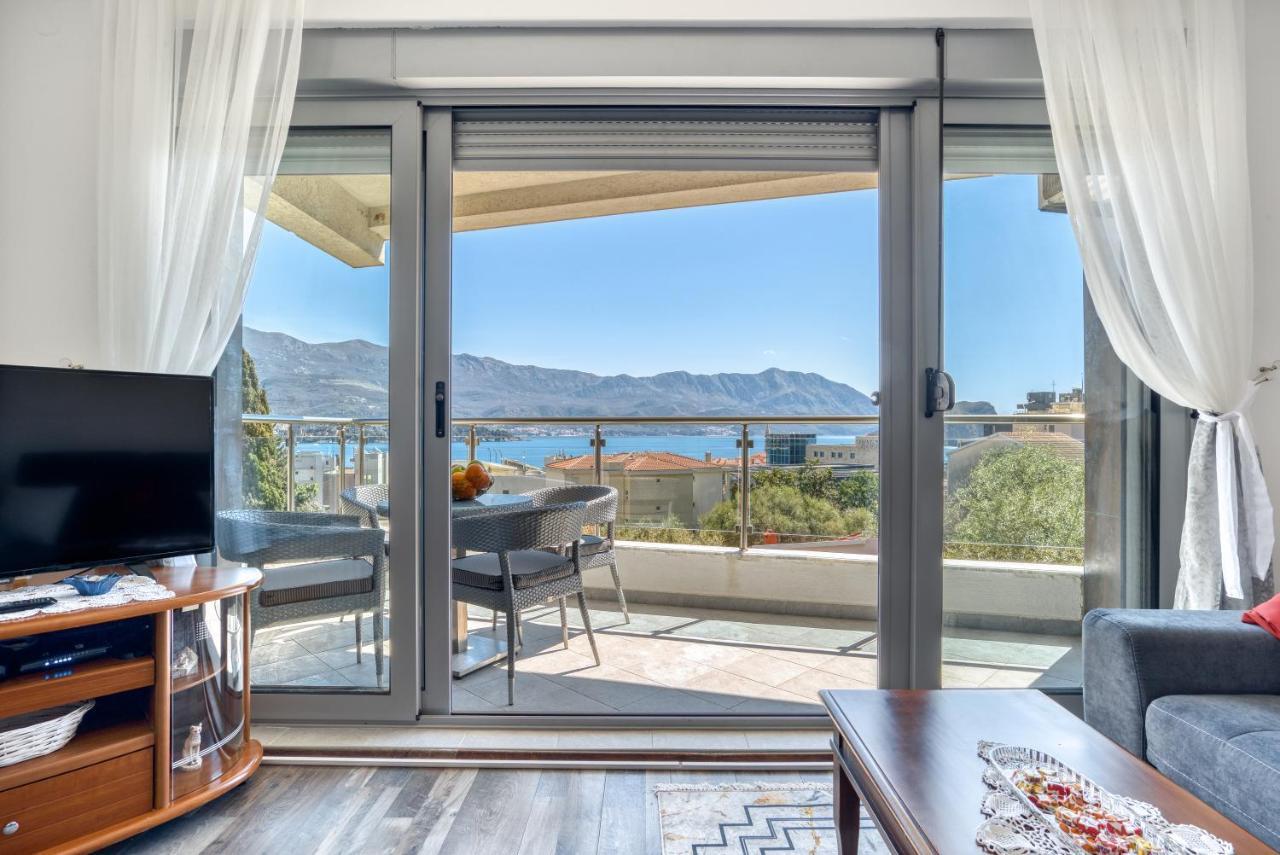 Apartment With A View بودفا المظهر الخارجي الصورة