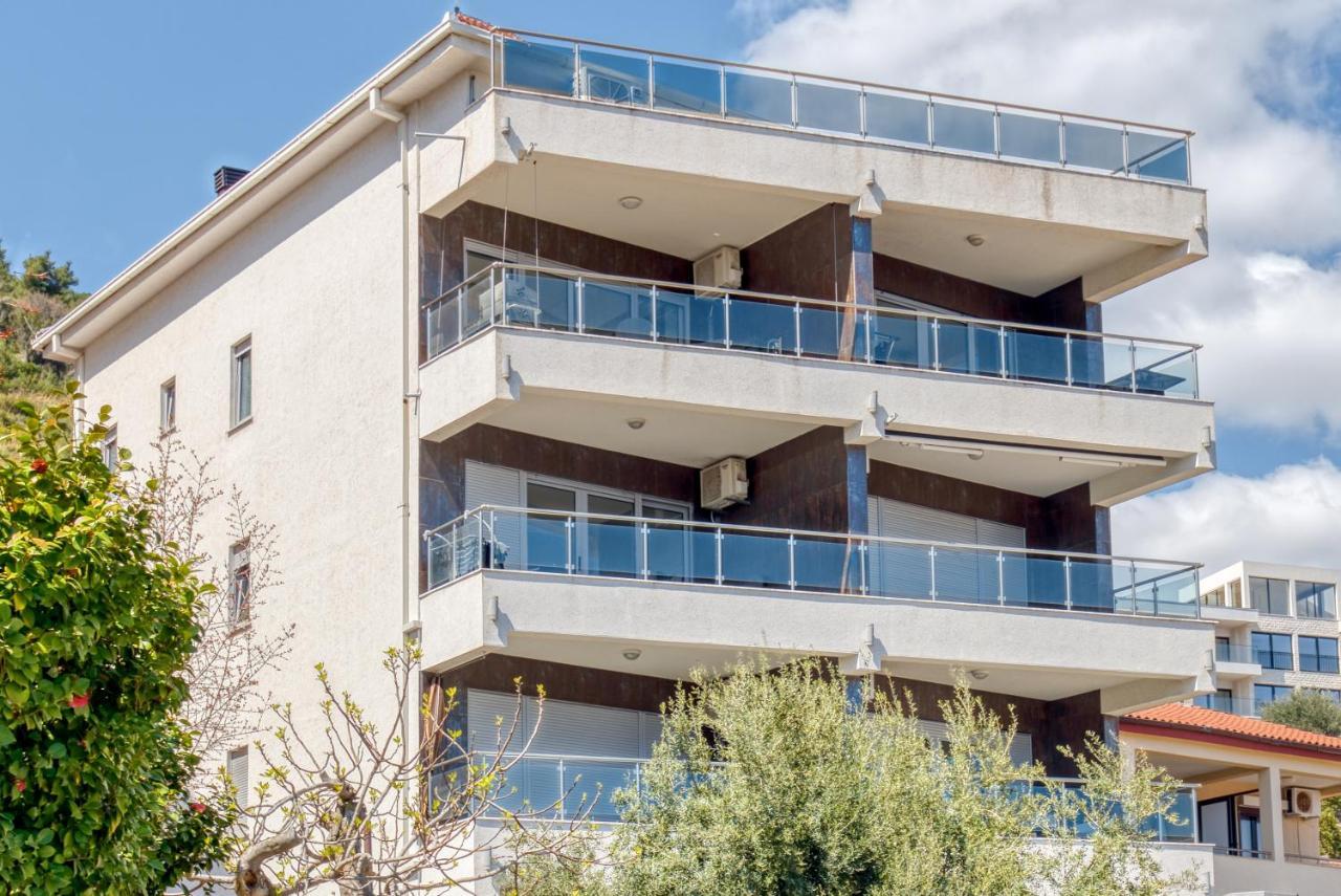 Apartment With A View بودفا المظهر الخارجي الصورة